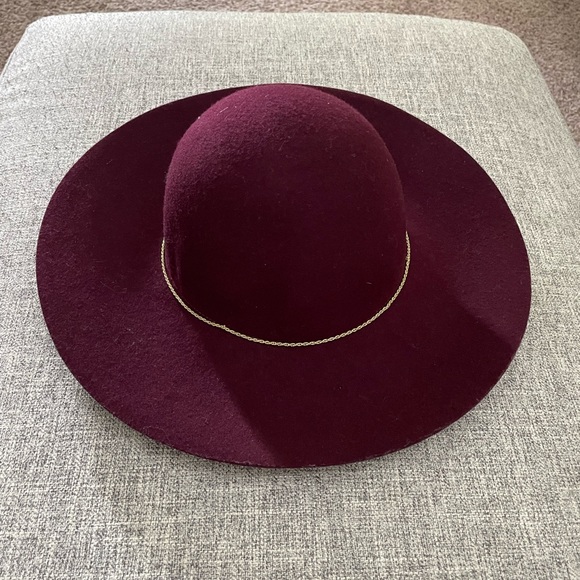 Target Accessories - Wide brim wool hat